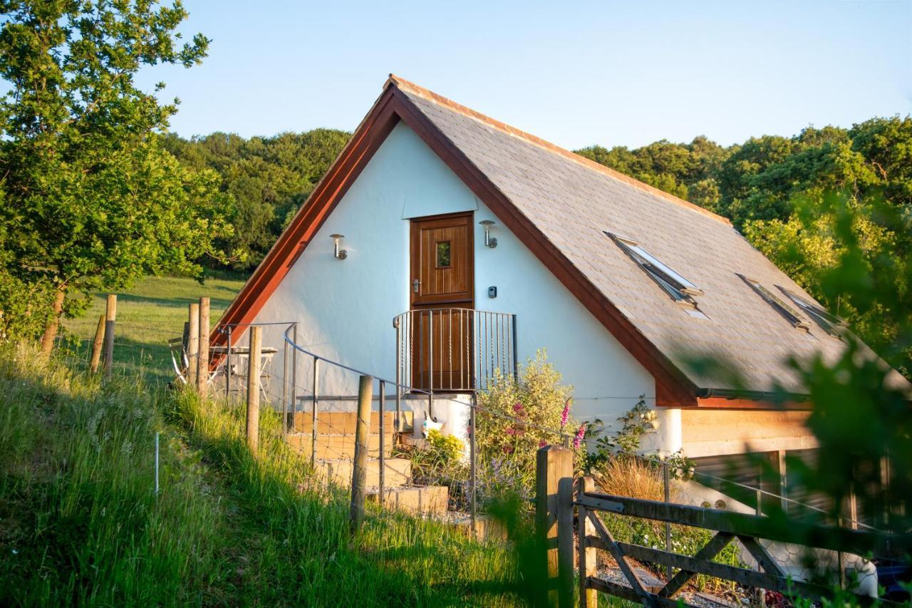 Ferienwohnung The Roost - A Bird'S Eye View In The Countryside Cullompton Exterior foto