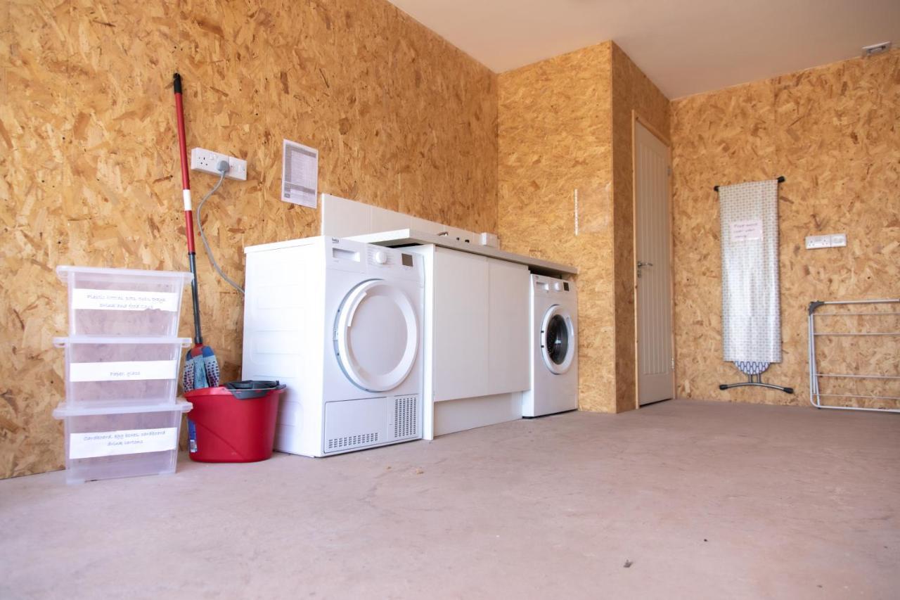 Ferienwohnung The Roost - A Bird'S Eye View In The Countryside Cullompton Exterior foto